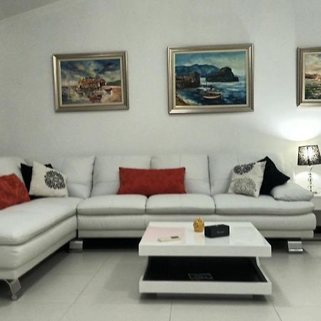 Lustica-Apartment Dora2 แฮร์เซ็ก-โนวี ภายนอก รูปภาพ
